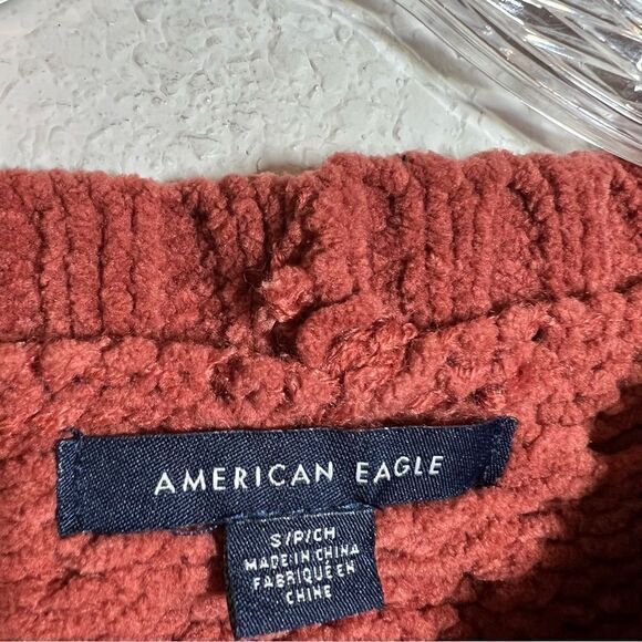 American Eagle Rust Chunky Cabbleknit Cozy Pullover‎ Sweater Womens Size Small - Picture 2 of 6